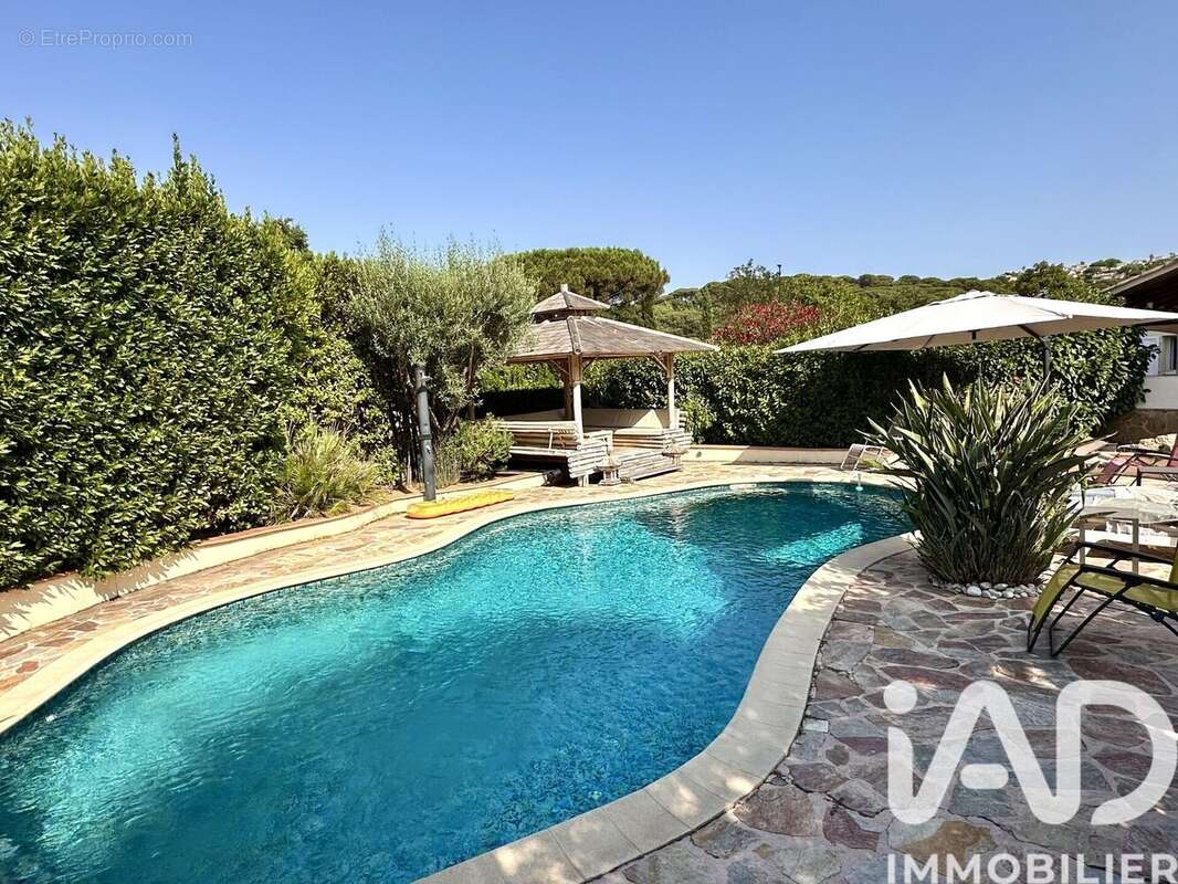 Maison 98 m² à Sainte-Maxime  - photo 2