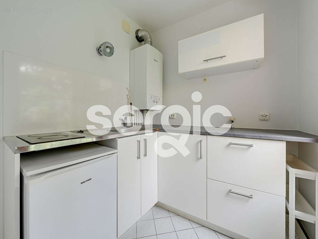 Studio Rueil Malmaison 28 m² - photo 8