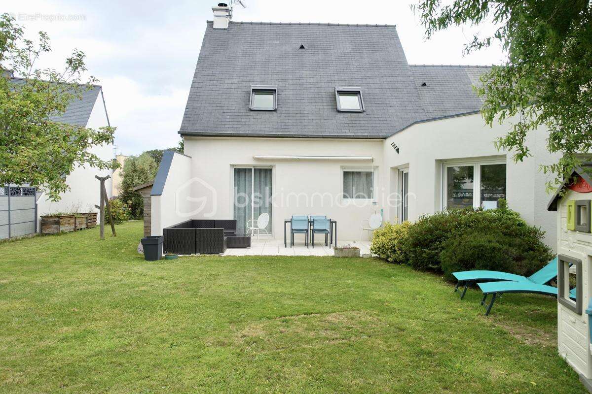 Maison à SAINT-JULIEN