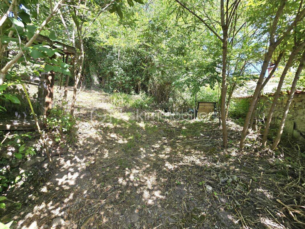 Maison 70 m² avec terrain – Paslières – Libre à la vente - photo 13