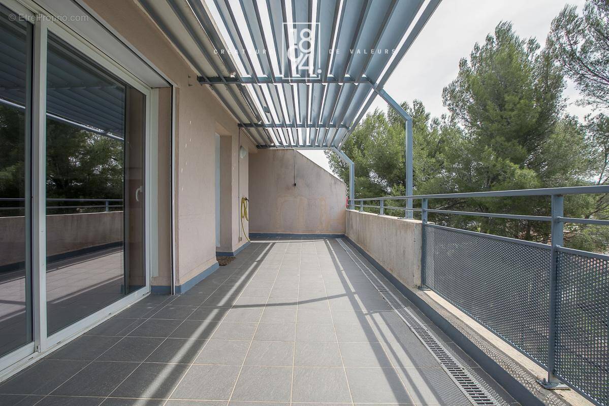 Appartement à MARSEILLE-13E