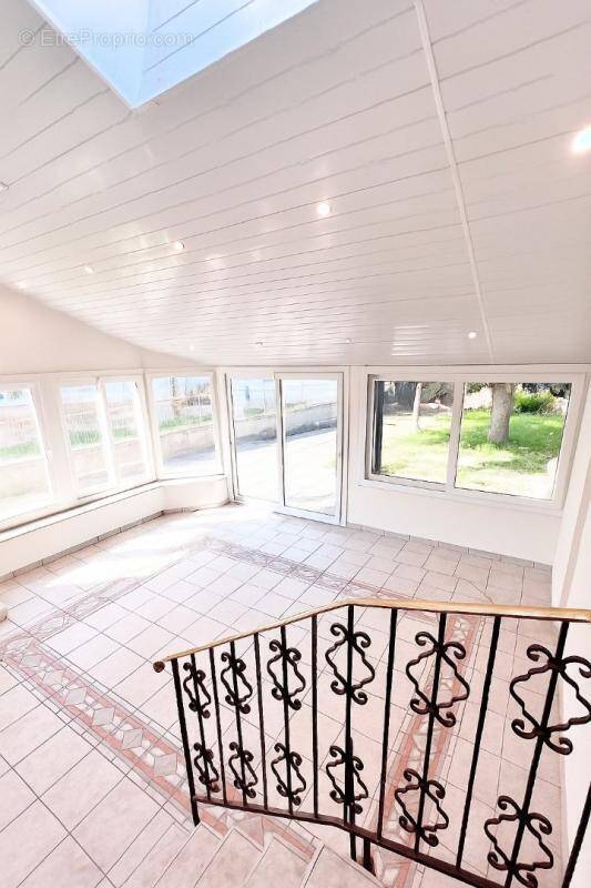 Maison à NOISY-SUR-ECOLE