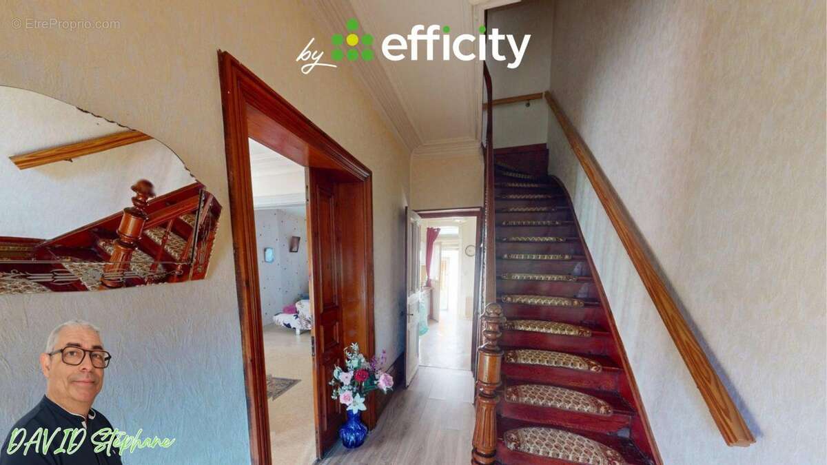Maison 150 m² à Louvroil  - photo 2