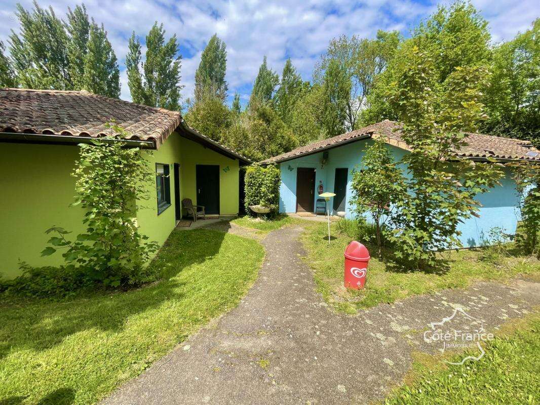 Commerce à PEYRAT-DE-BELLAC