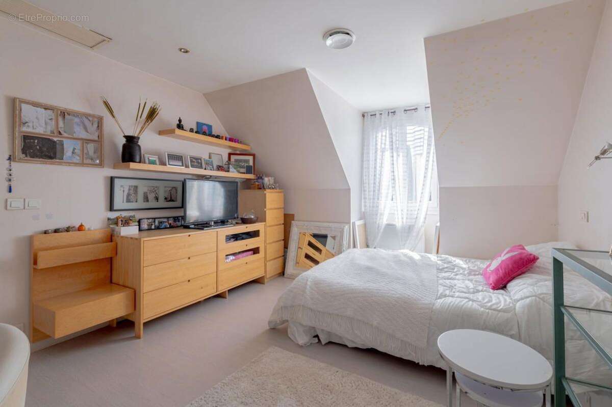 Maison à SOISY-SUR-SEINE