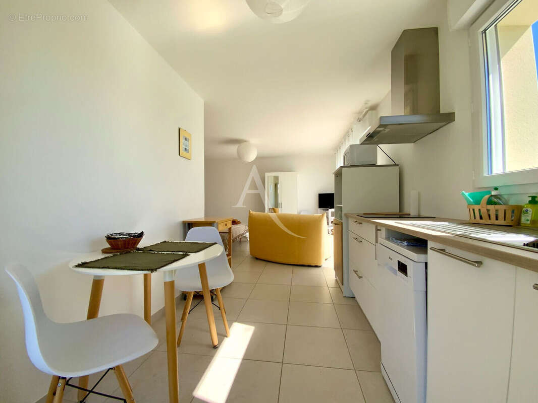 Maison à SAINT-SIMON-DE-BORDES