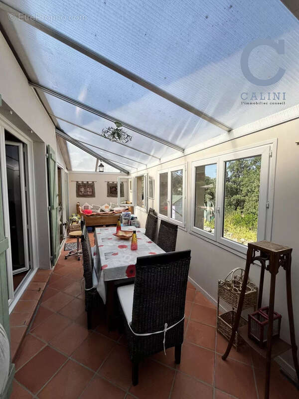 Maison à GARRIGUES-SAINTE-EULALIE