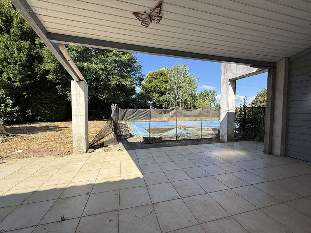 Maison à VAUX-SUR-MER