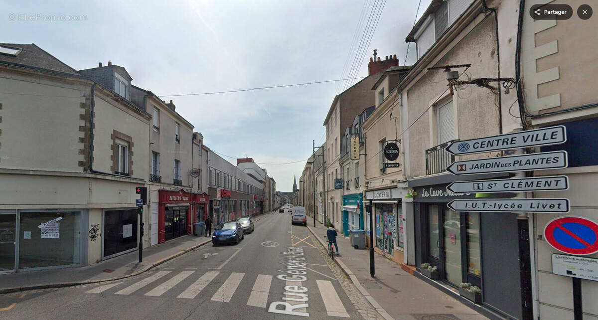 Parking à NANTES