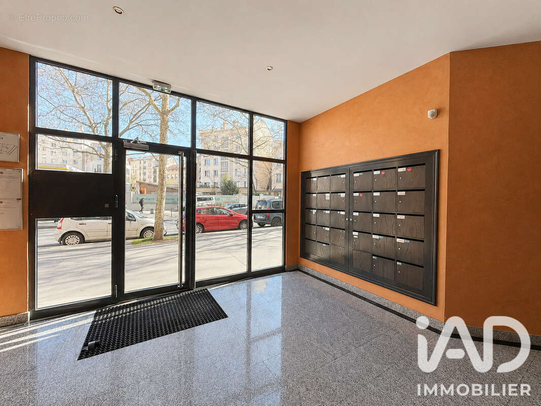 Appartement 88 m² à Lyon-4e  - photo 9
