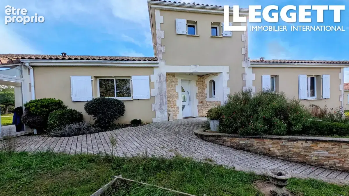 Maison contemporaine avec piscine, sous-sol aménagé et parc arboré de plus de 2 hectares à Touvérac - photo 1