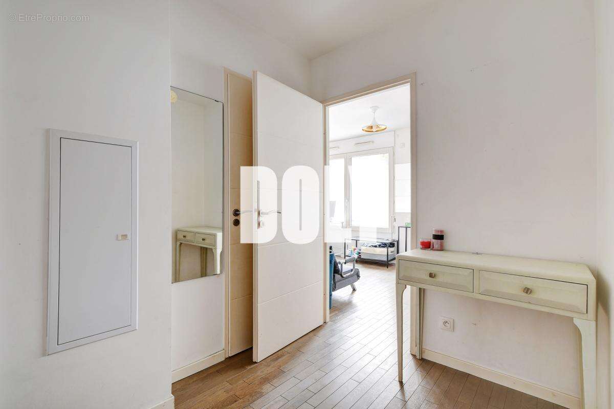 Appartement à LEVALLOIS-PERRET