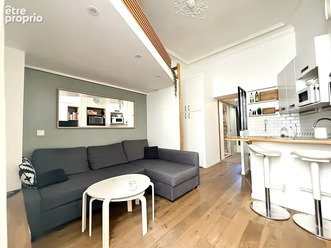 Place de la Nation - Appartement Haussmannien - photo 2