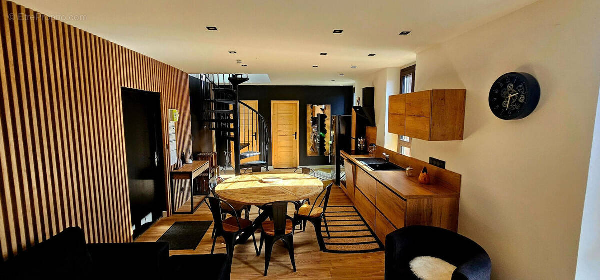 Appartement à FORMIGUERES