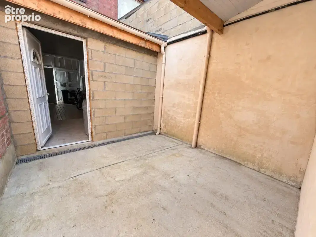 Maison familiale 6 chambres, jardin, garage + duplex loué 600 €/mois Centre de Saint-Just-en-Chaussée (Oise) - photo 18