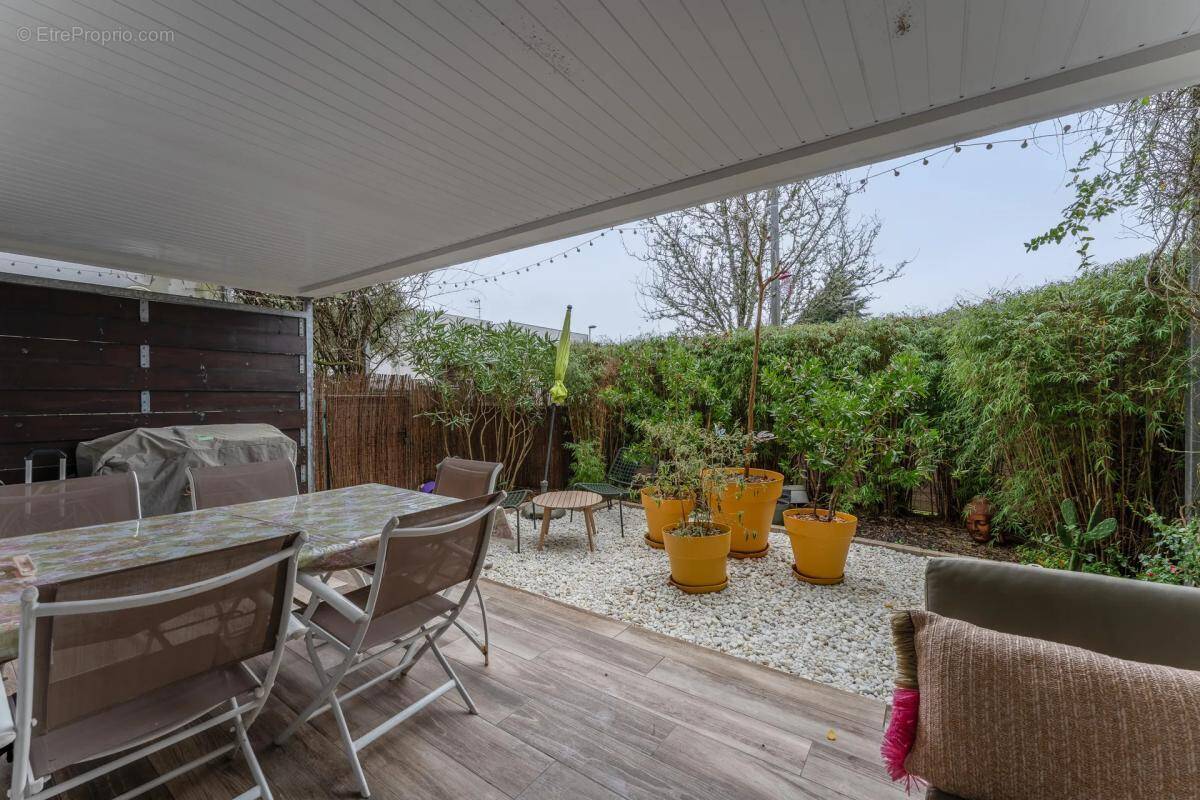 Appartement à SAINT-MEDARD-EN-JALLES