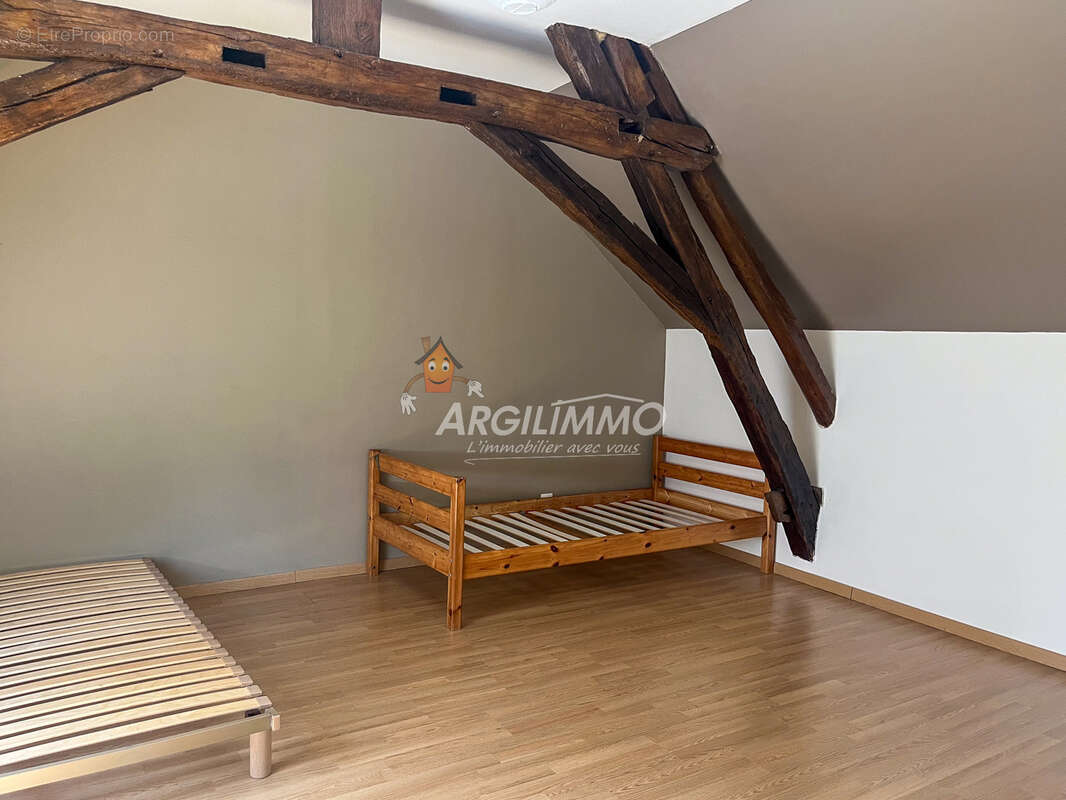 Propriété avec deux habitations et piscine - photo 22