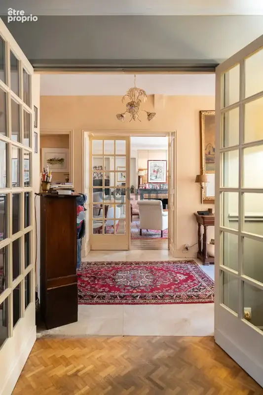 A 30 min de Nantes, centre Montaigu, maison de ville 202m2 hab, 5 chambres, garage et dépendance, terrain - photo 4