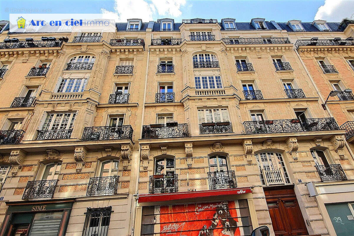 Appartement à PARIS-18E
