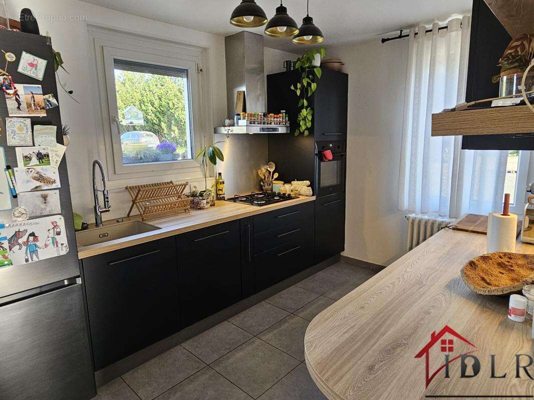 Maison à ROBERT-MAGNY-LANEUVILLE-A-REMY