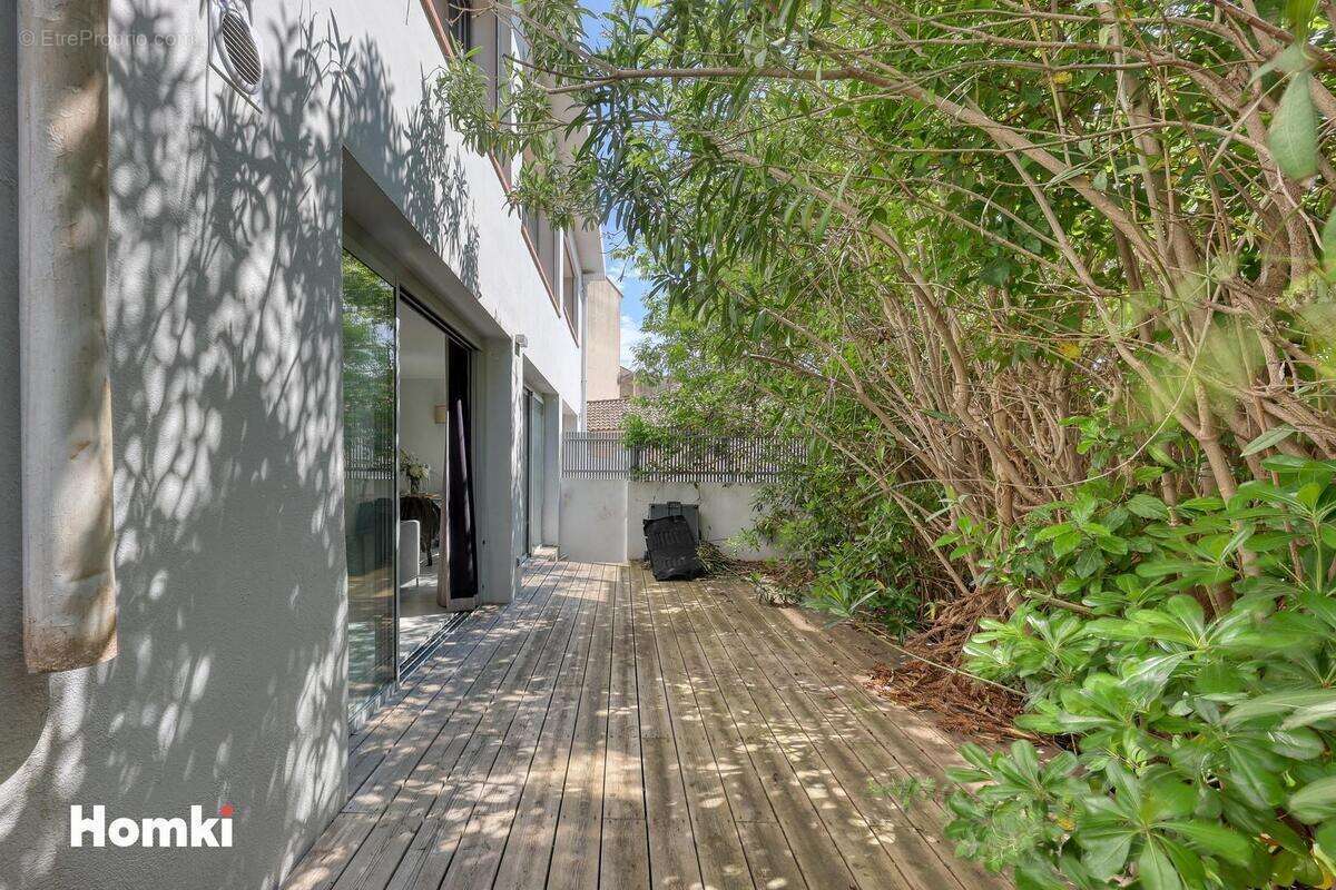 Appartement à HYERES