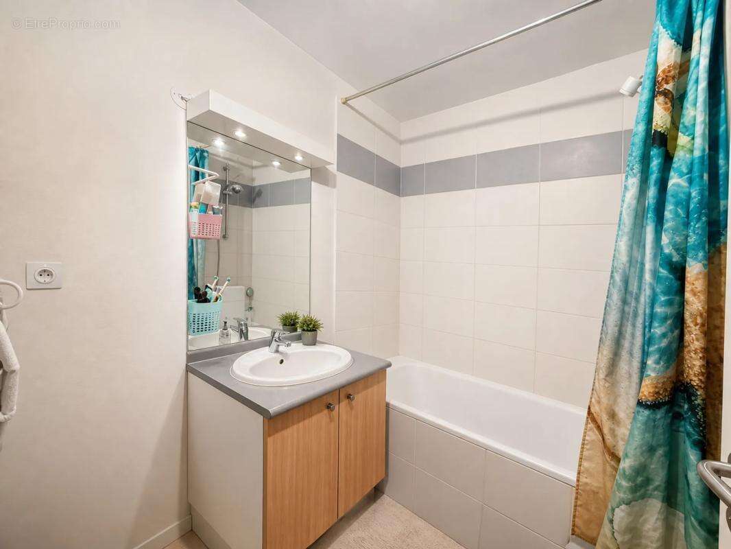 Appartement duplex de 3 pièces de 70 m² à Montereau - photo 19