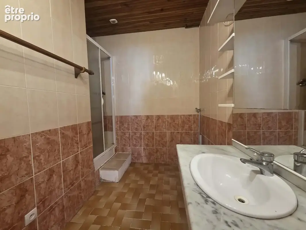Droiturier   immeuble de rapport   4 appartements - photo 4