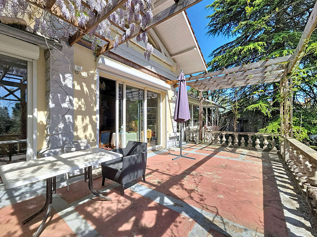 ULTRA CENTRE (3 200m² de parcelle) - photo 12