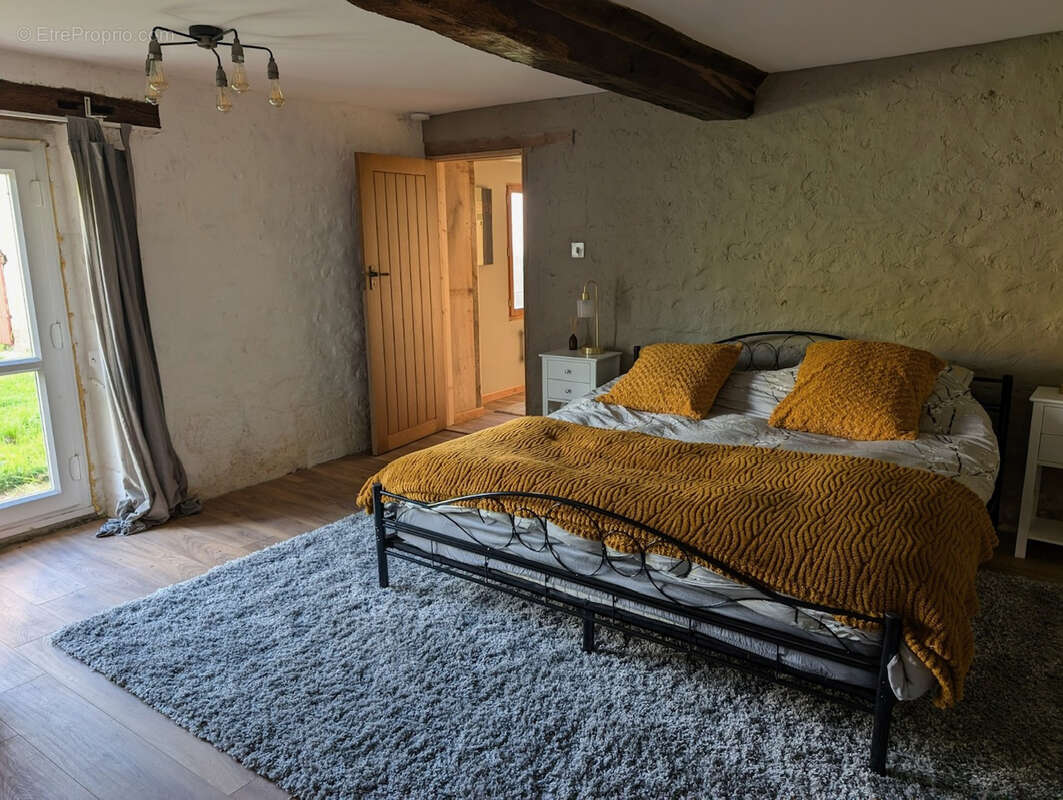 Maison à SAINT-MARD-DE-RENO