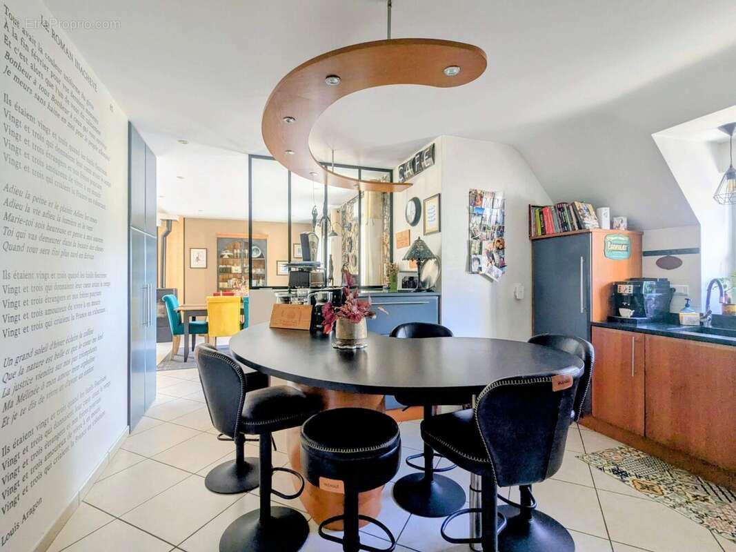 Maison à CHATELAUDREN