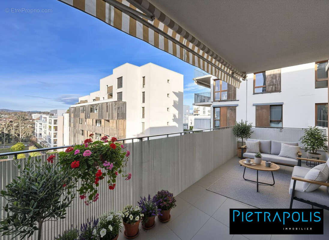 Appartement à LYON-9E