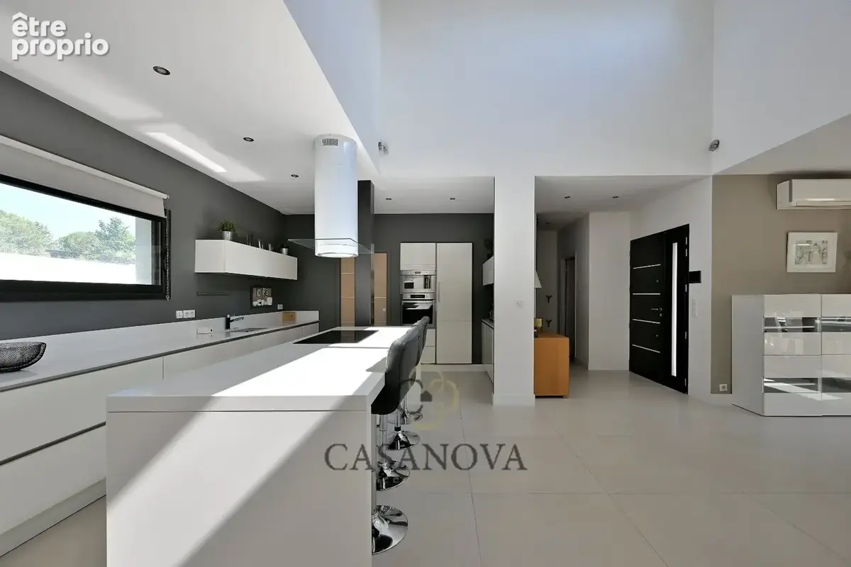 Villa contemporaine 212 m² avec piscine, terrasse et 4 chambres à Castelnau-le-Lez - photo 7