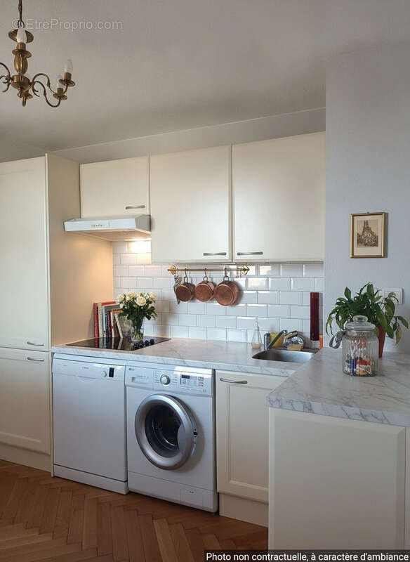 EXCLUSIVITE A POMPERTUZAT- Bel appartement T3 en dernier étage - photo 8