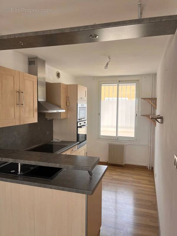 Appartement à VITROLLES