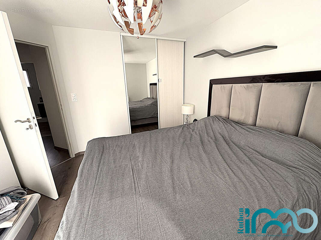 Maison à LE MONASTERE