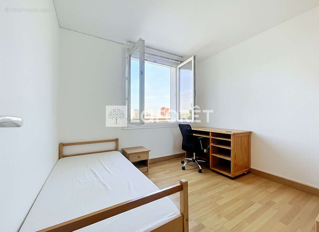 À vendre T4 traversant de 69 m²  Cleunay / La Courrouze - photo 3