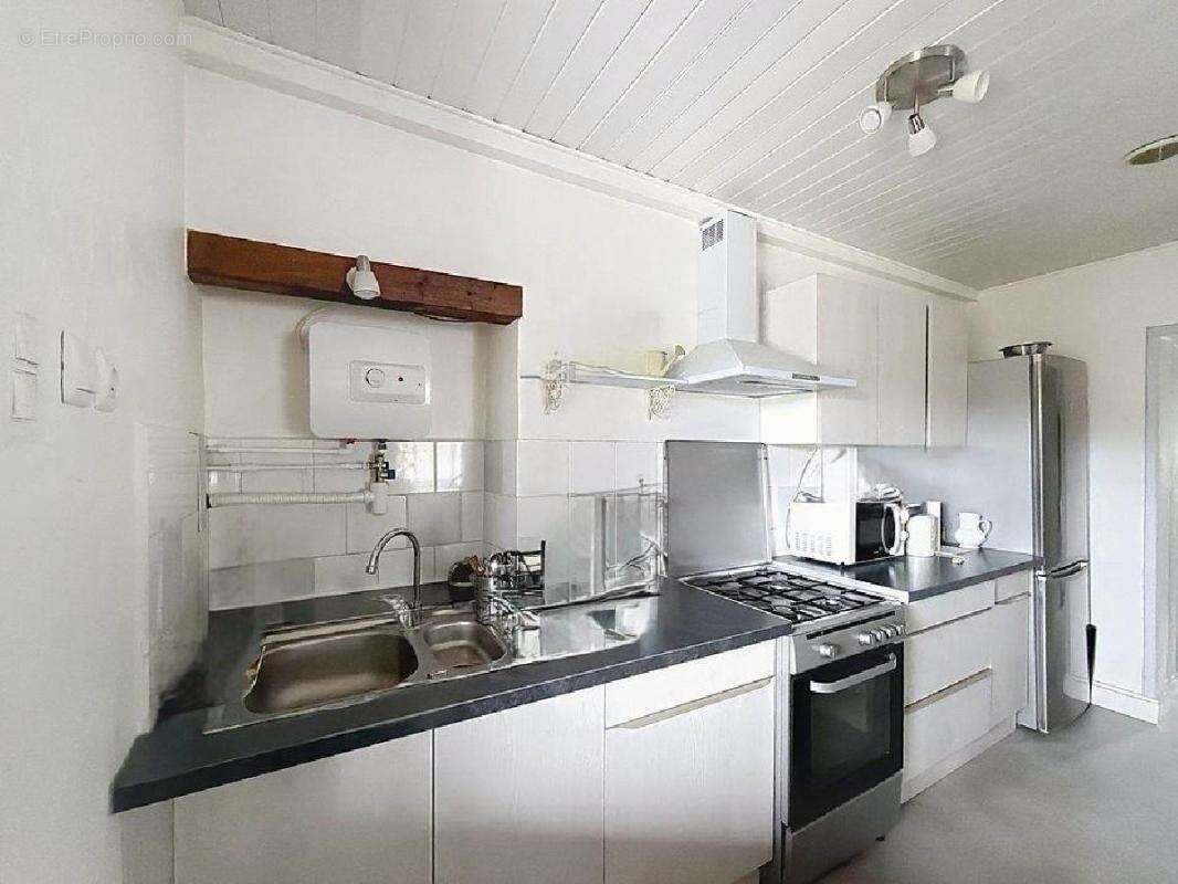 Maison à CLERMAIN
