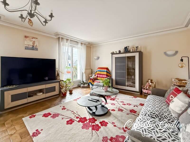 Maison à LE ROC-SAINT-ANDRE