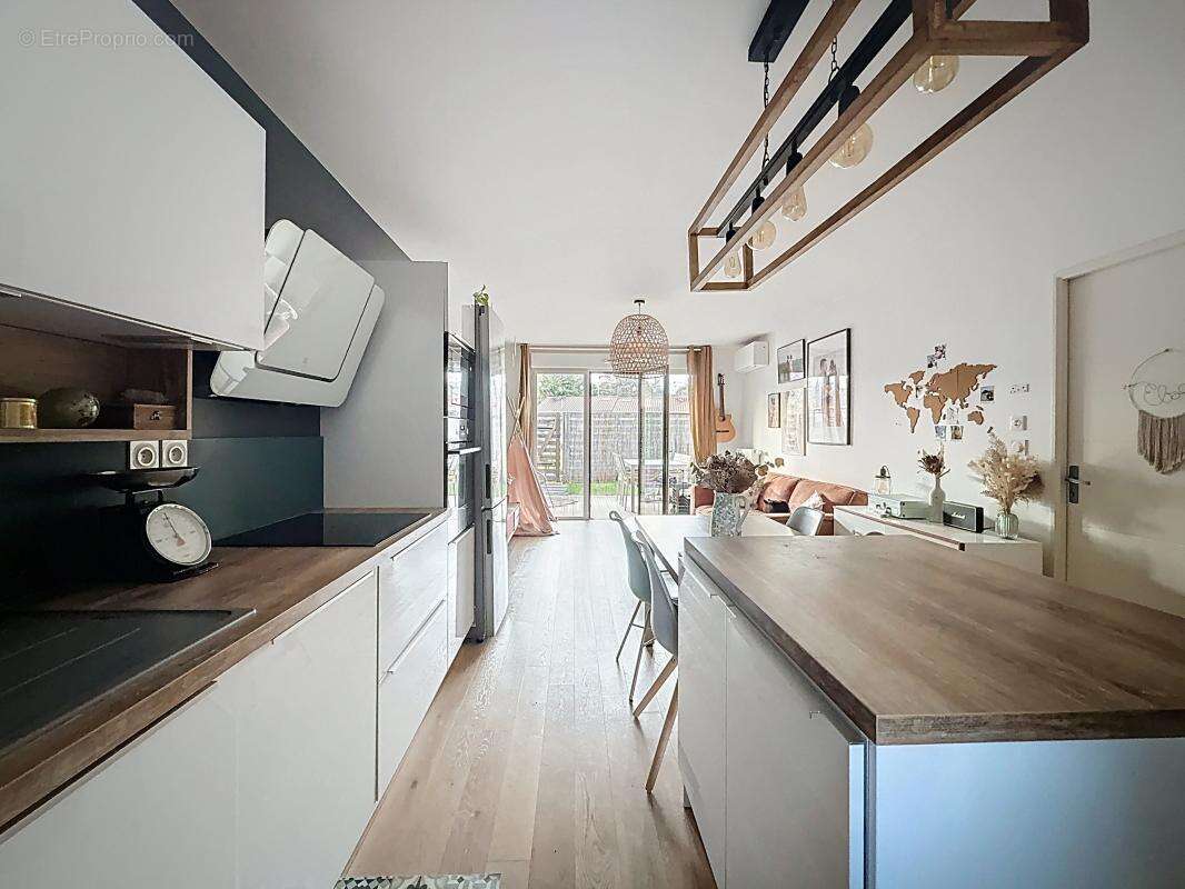 Appartement à DARDILLY