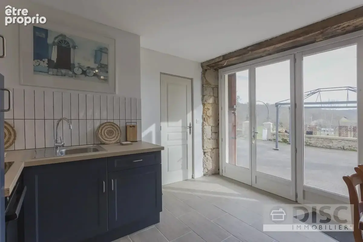 Maison avec appartement indépendant, grand jardin et dépendances. - photo 15