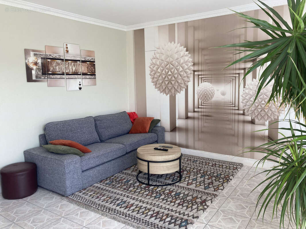 Photo 2 - Appartement à SARCELLES