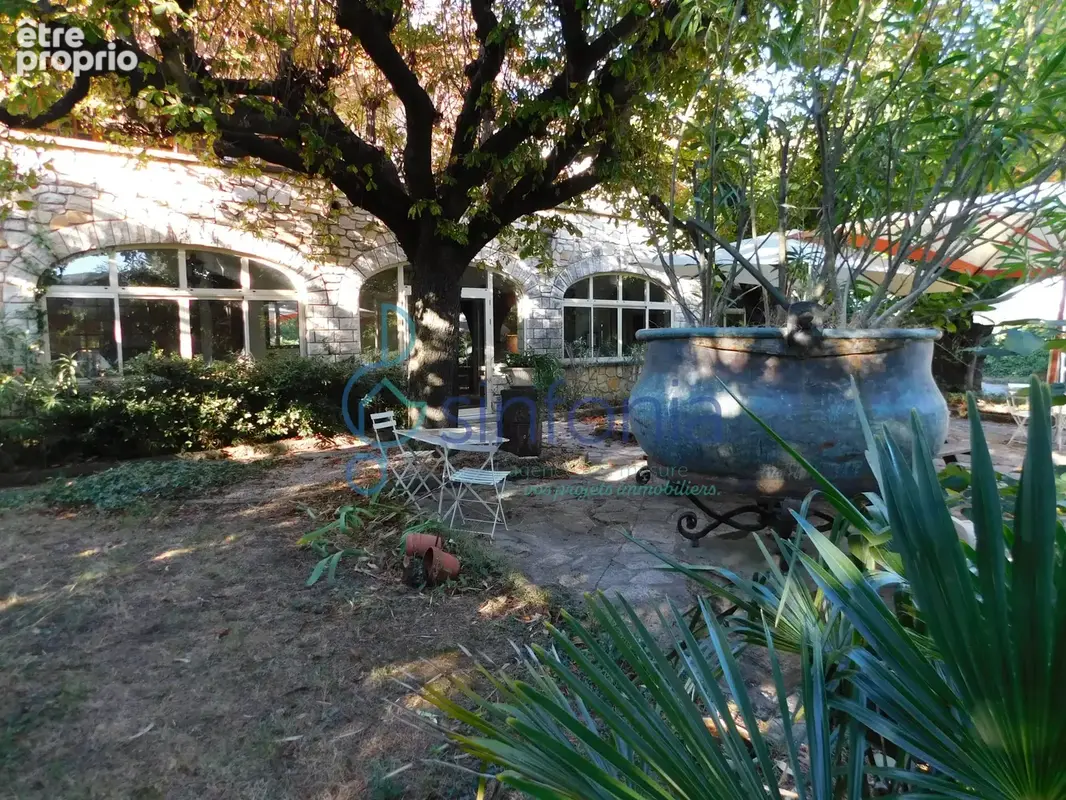 A vendre Demeure d'execption en Provence - photo 3