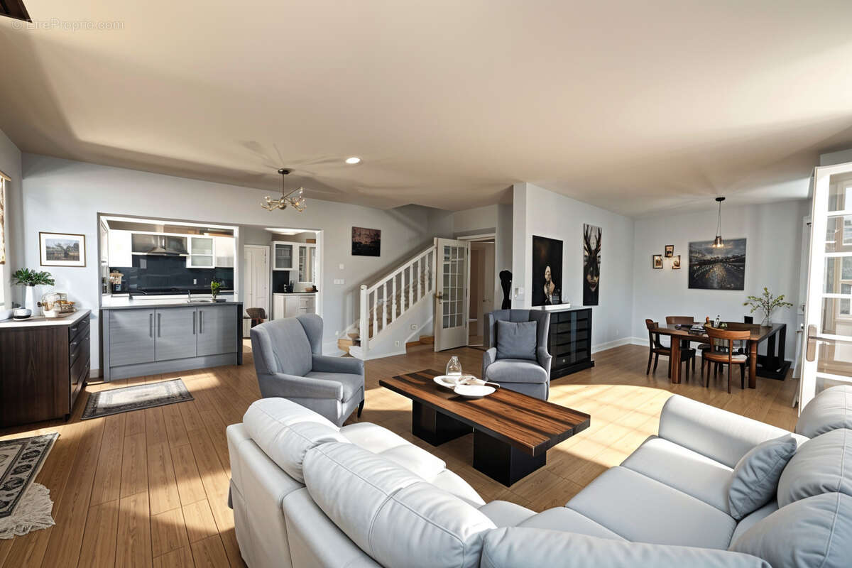 Maison à CASTELGINEST