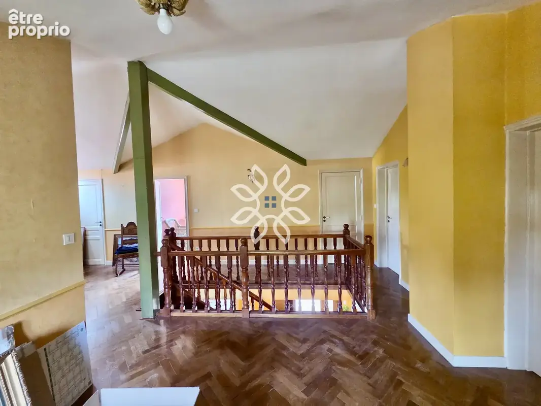 Brioude   maison familiale 206 m2   4 chambres   terrain 1 043 m2   grand garage - photo 17