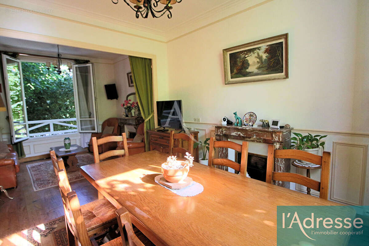 Pour les amoureux des maisons en meulière entièrement individuelles ! - photo 13