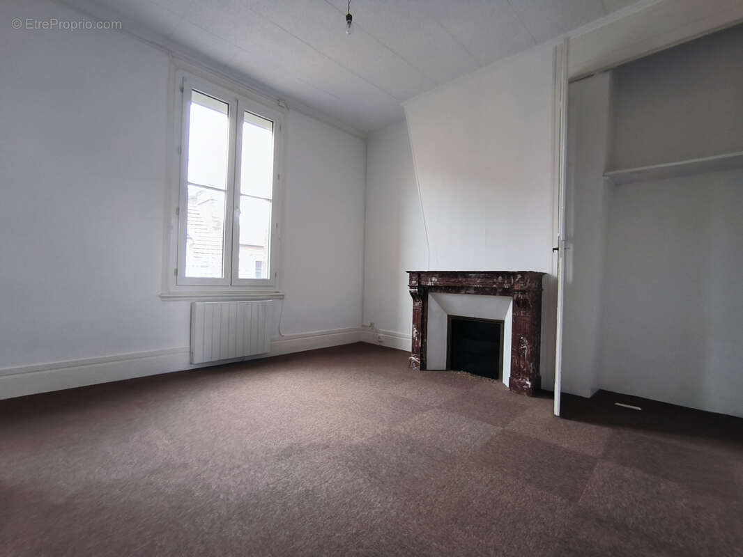 Appartement à CAUDEBEC-LES-ELBEUF