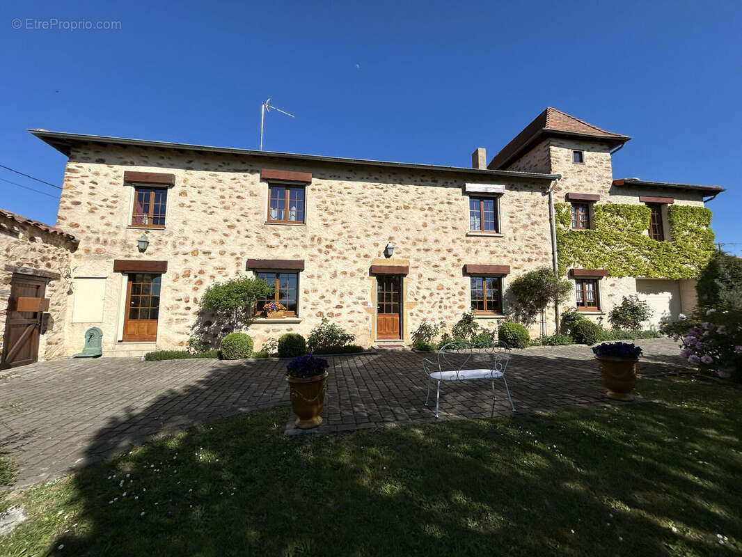 Photo 2 - Maison à NEULISE
