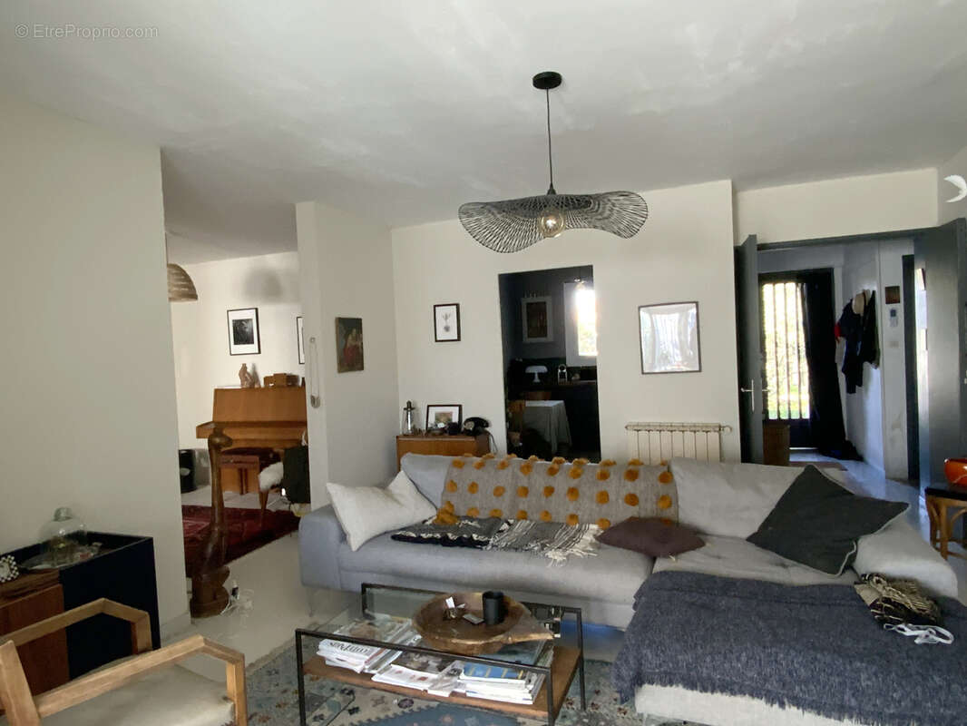 Villa dans quartier recherché Uzès à pieds. - photo 14