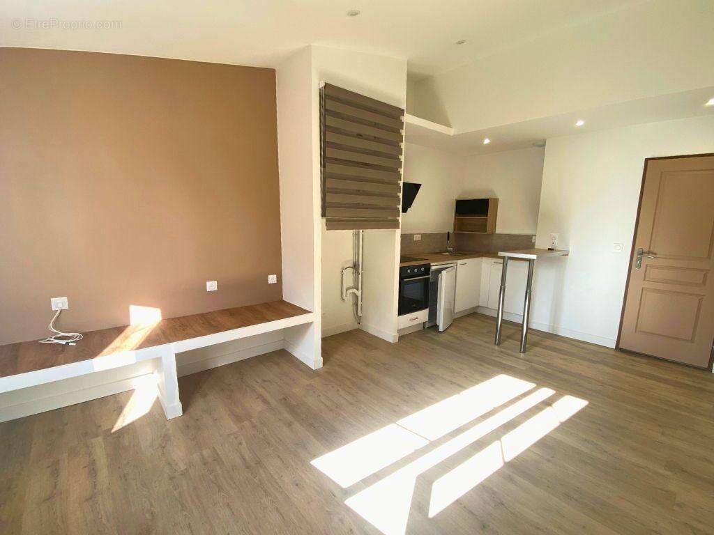   - Appartement à TOULOUSE