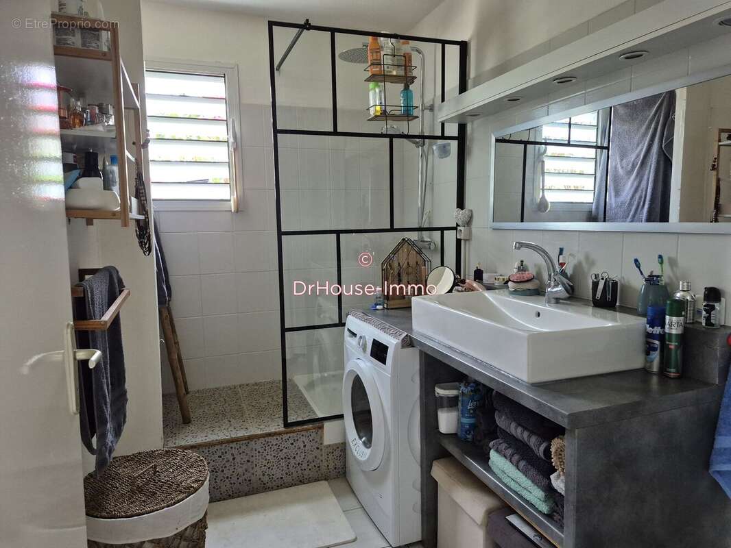 Appartement à LES TROIS-ILETS